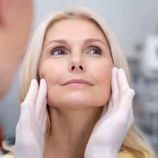 skin booster behandling af læge i aalborg